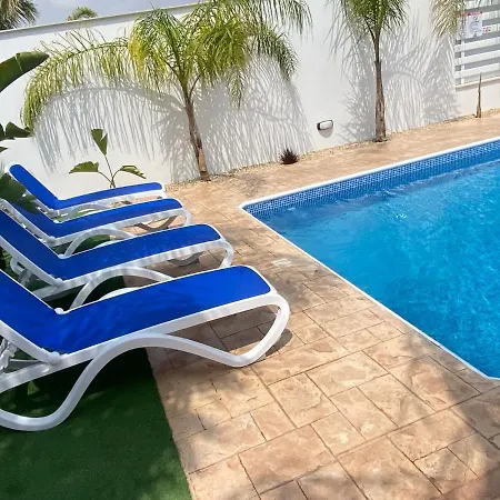 Villa Angel - Exotic Villa 200M From Beach Paralimni Exterior photo