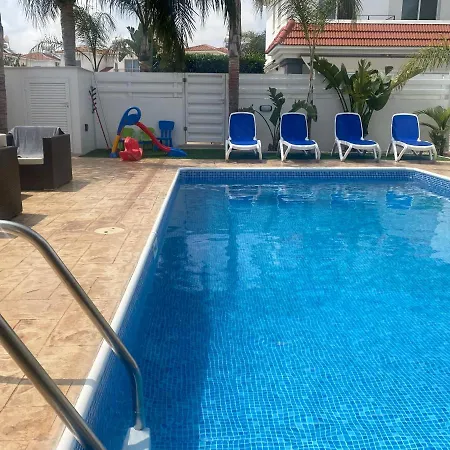 Villa Angel - Exotic Villa 200M From Beach Paralimni Exterior photo