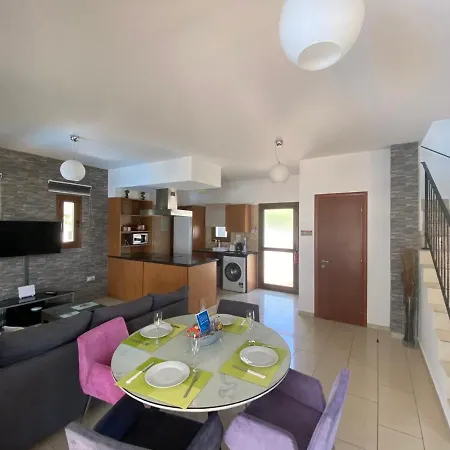 Villa Angel - Exotic Villa 200M From Beach Paralimni Exterior photo